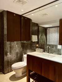 LUXX Langsuan Hotel