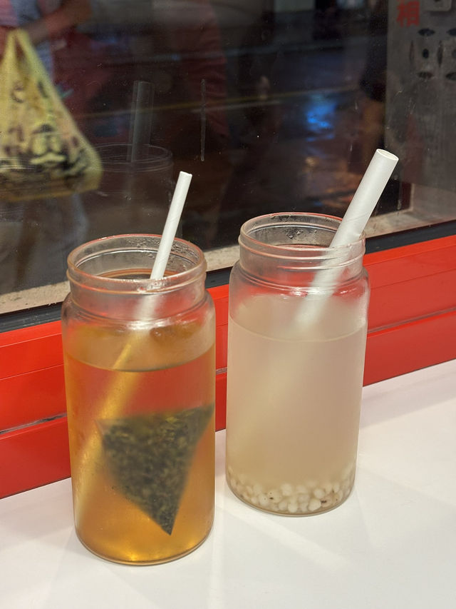 地道親民港式茶餐廳＋馬拉風味必試蛋炒豬腸粉！