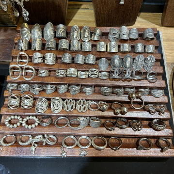 チェンマイ🇹🇭質の高いシルバーアクセサリー | Trip.com チェンマイ