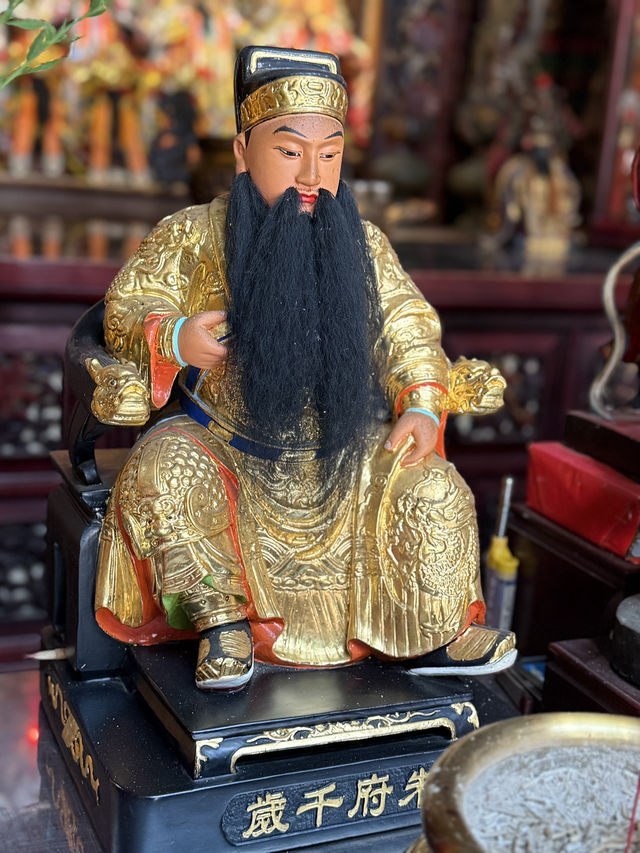 「新港代天府｜五府千歲庇佑，代天巡狩的莊嚴信仰」