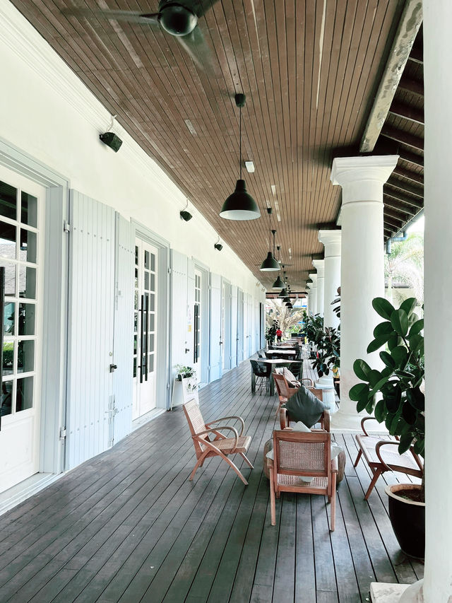Old Court House Kuching: Historic Landmark with Timeless Charm 
