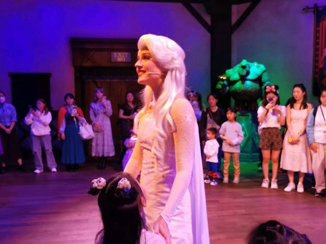 💙❄️ World of Frozen, Hong Kong Disneyland 🏔️