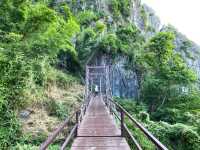 เจดีย์ขาวบนยอดเขา เส้นทางแห่งศรัทธาเหนือสายหมอก