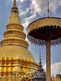 วัดพระธาตุหริภุญชัย ลำพูน เสน่ห์เมืองเก่าที่ต้องมา