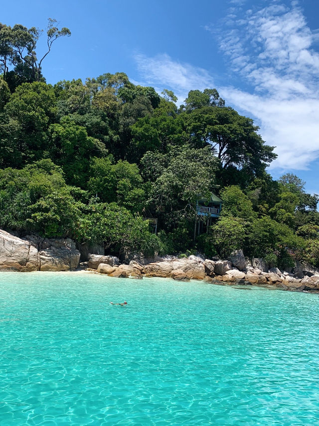 Escape to Paradise: Discovering Malaysia’s Perhentian Islands