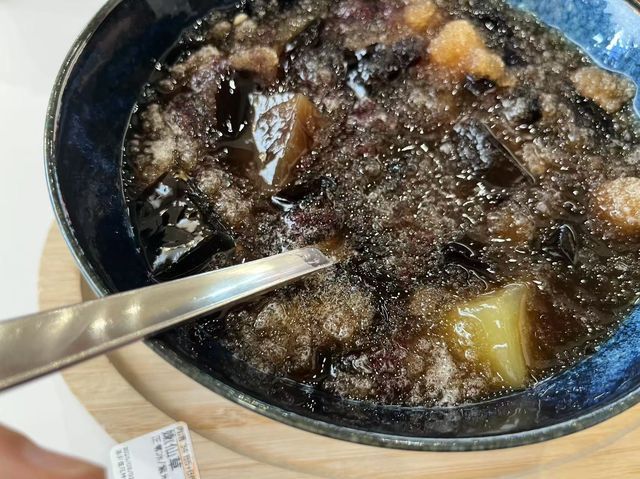 【澎湃豆花】豆花、仙草無限續加 × 10+ 配料任選 — 甜品控必朝聖的在地人氣甜品店