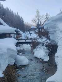 穿越時光的雪見秘湯──乳頭溫泉鶴之湯體驗記