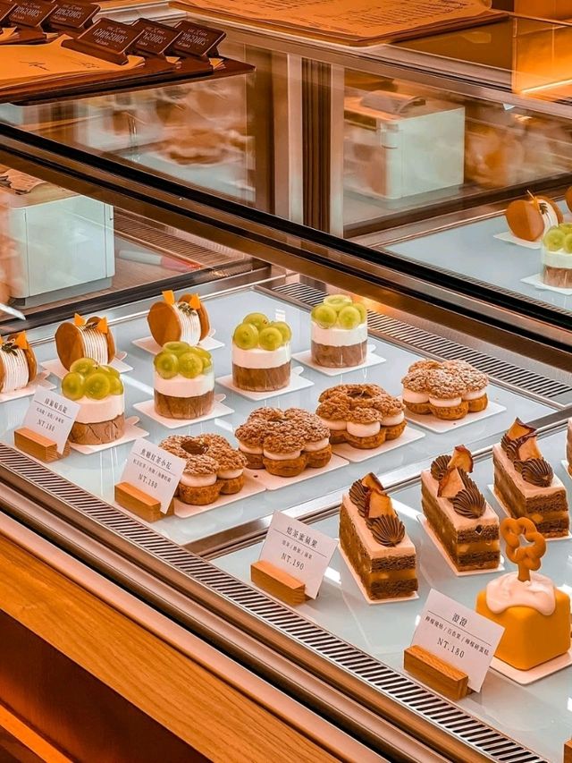 Goldenrod Cafe Hong Kong