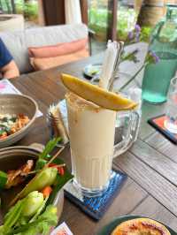 อาหารเช้า ปังๆ โรงแรม Kimpton Kitalay Samui 