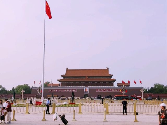 Daytime Dazzle at Tiananmen Square: History, Art, and Jaw-Dropping Vibes 🇨🇳✨