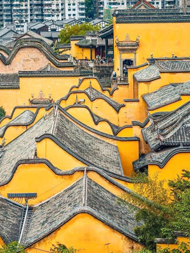 穿越300年的明黃古韻 💕 重慶湖廣會館