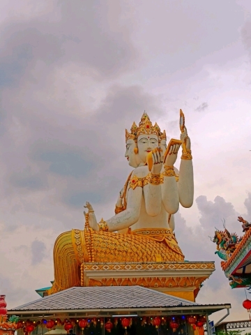 2026 チャチュンサオ 観光スポット]ワット サマーン ラッタナーラーム