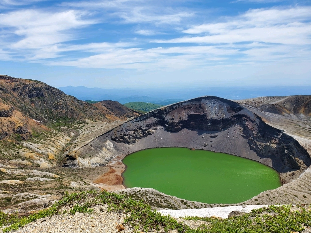 To the Okama crater lake in the Zao mountain range. | Trip.com