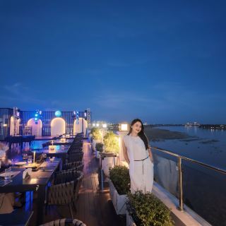 My Peaceful Solo Escape: Recharging by the Mekong 🌙✨