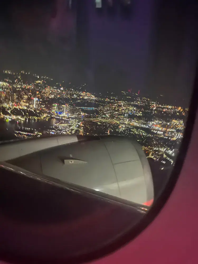 卡塔爾航空經濟艙第一排座位測評
