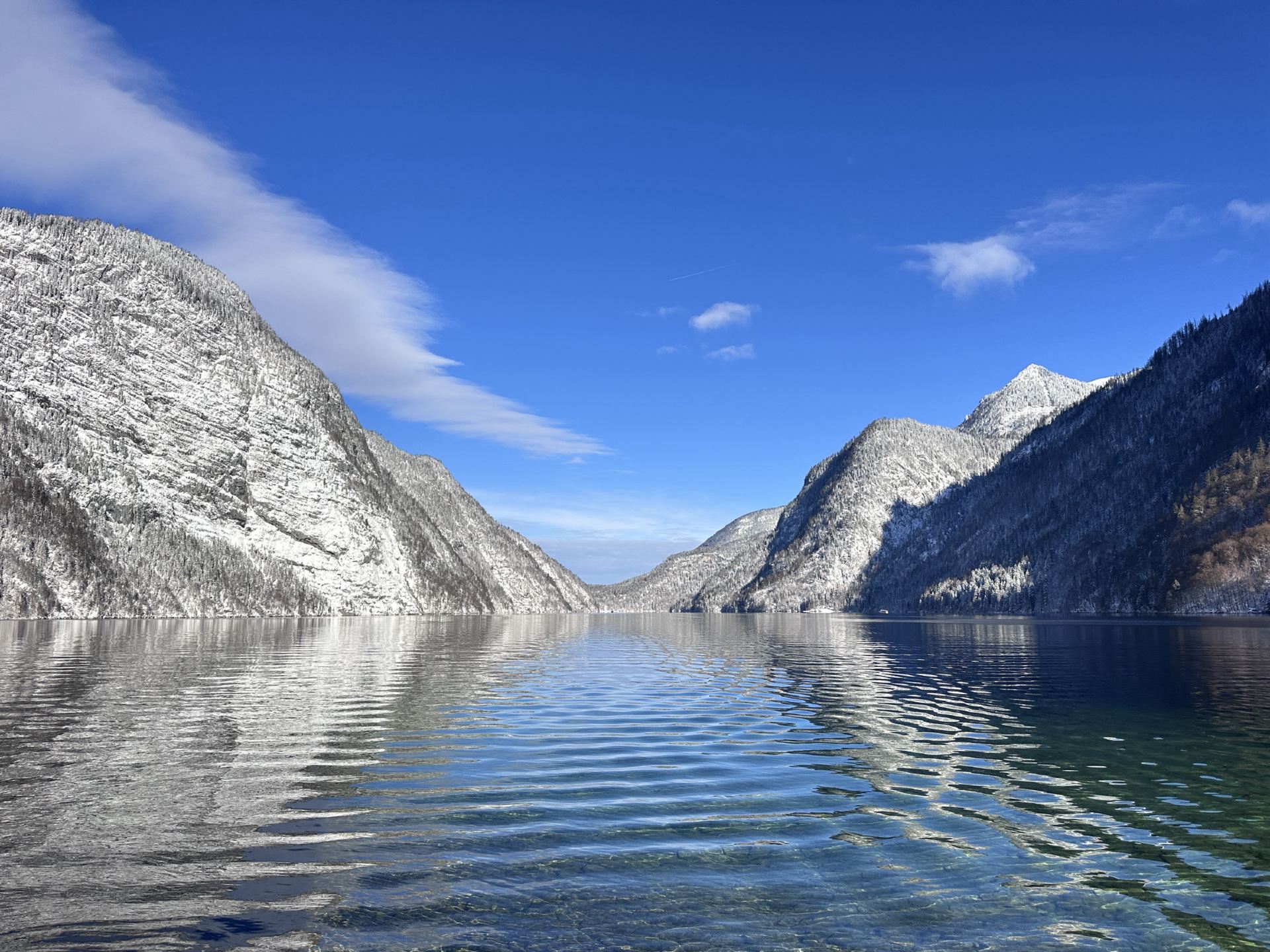 Nature vs. City: Why Winter-Wreathed Lake Königssee Stole My Heart in the Bavarian Alps!