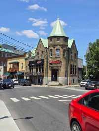 One of the interesting city tour in Montreal, Canada, I falling love this city with historical.