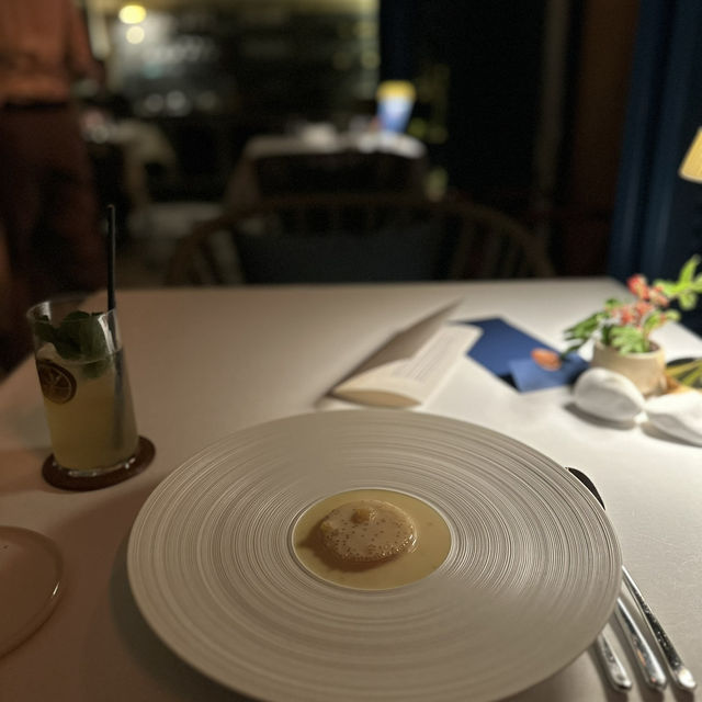 ION Harbour by Simon Rogan: A Seafood Delight 🦞🌊