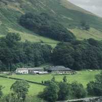 Into the Valley: Scenic Drives and Endless Views