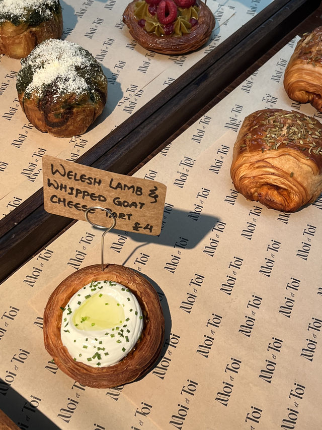 London | The Must Try bakery near Tower Bridge