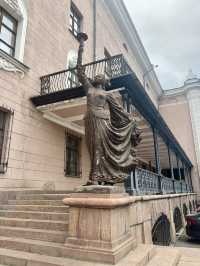 An Operatic Spring