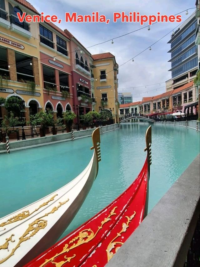 Clear Waters and Shops at Venice Grand Canal