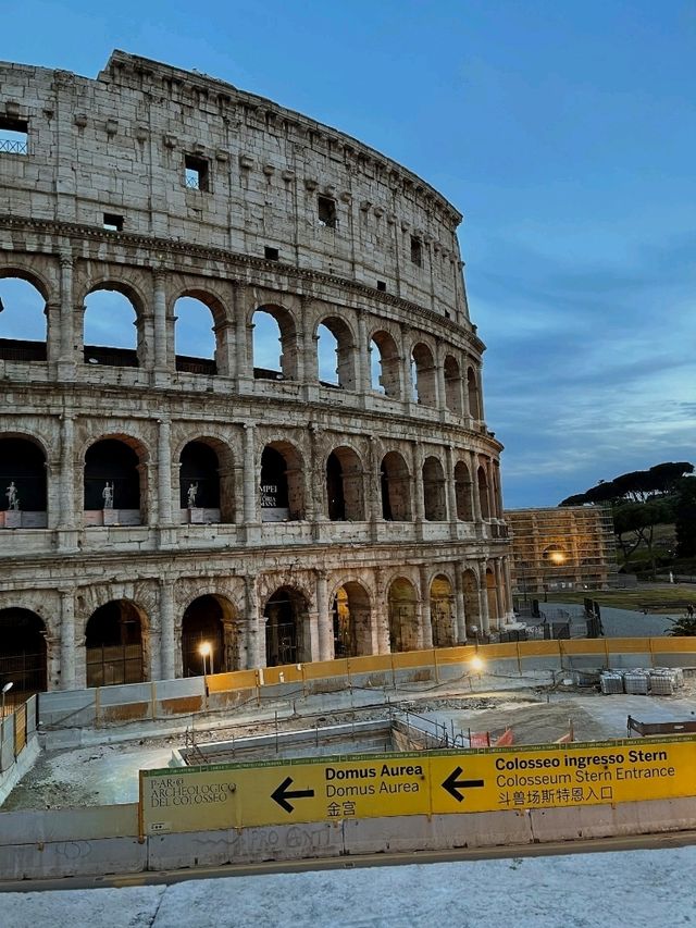 🇮🇹 Exploring the Colosseum in Rome: A Journey Through Time 🏛️✨