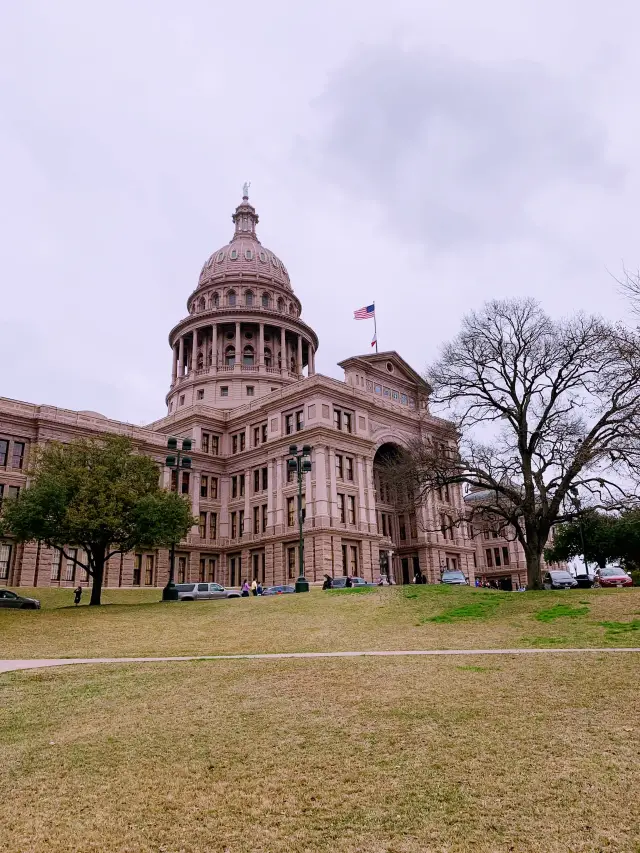 🌿🌊 River Walk Reimagined: An Eco-Tourism Journey in San Antonio 🇺🇸  