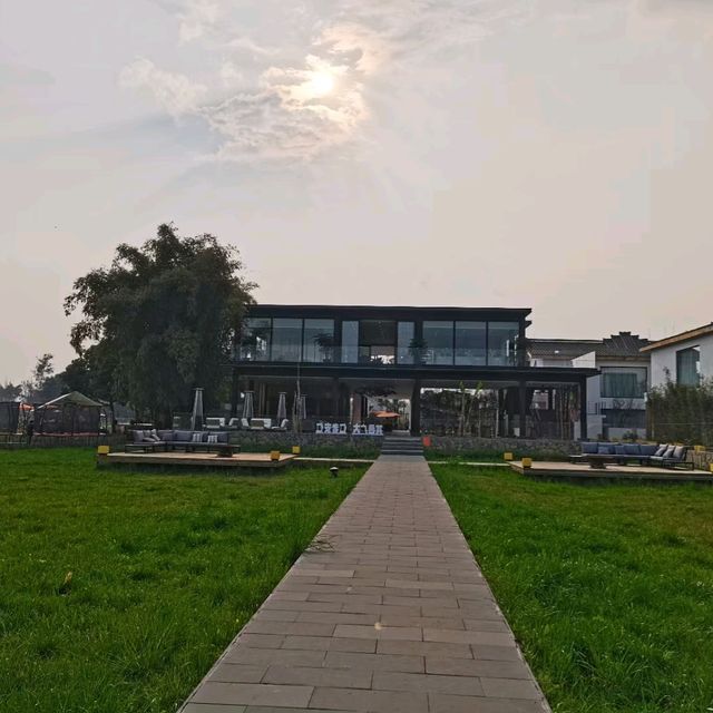 Relaxing escapade outside Chengdu 🇨🇳