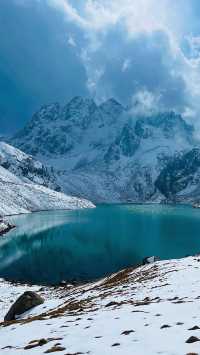 冬日祁連山之旅：探秘冰雪奇緣