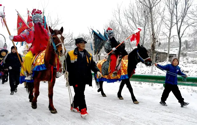 Go to work with peace of mind! Because I have already watched the Longzhou folk fire