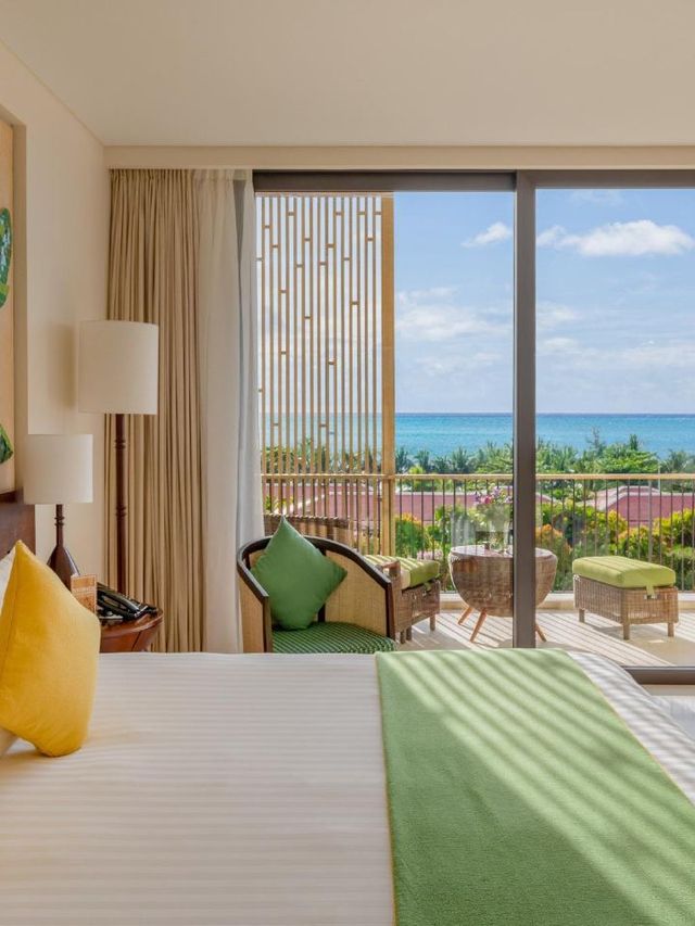 🌅🍾 Phu Quoc's Sunset Paradise: Salinda Resort 🏖️🌴