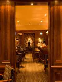 🌟 Bern's Best: Bellevue Palace's Luxe Comforts 🌟