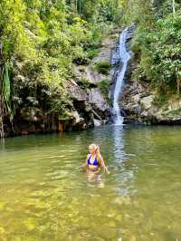 Pamuayan Waterfall - Port Barton 