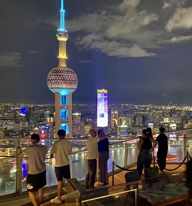 浦東麗思卡爾頓酒店 ＆ Flair酒店