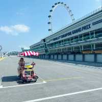 Drive on an F1 track! Only in Singapore! 🇸🇬 🏎️ 
