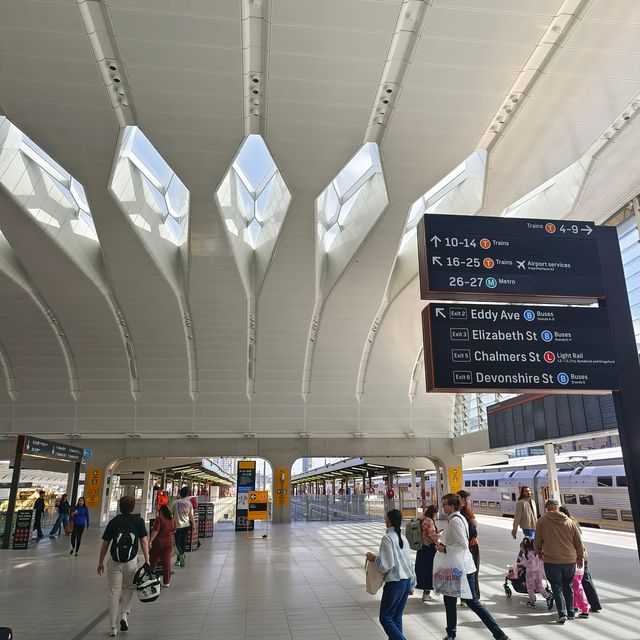 澳洲悉尼中央車站（Central Station）。
