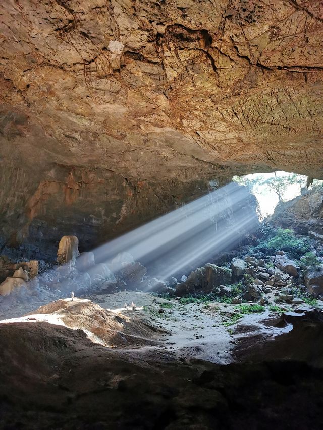 弄響天坑，陽光不會遺漏的地方。。
