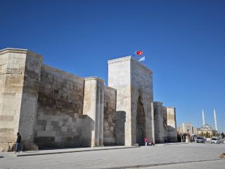 Sultan Han on the Silk Road