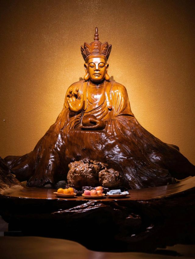 中國古代文化根深蒂固，和光同塵……。