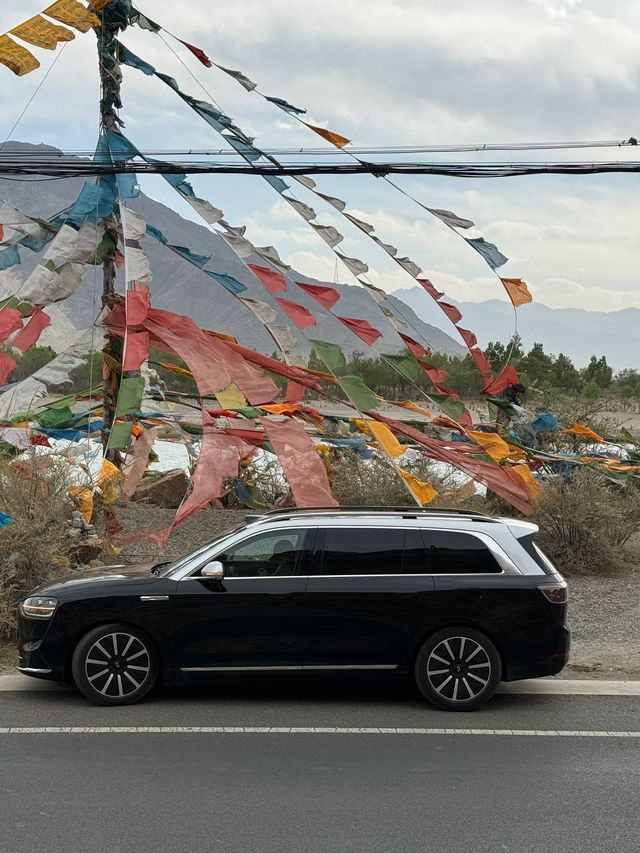 初次來庫拉岡日雪山-白馬錯跟我一起 Citywalk 吧 初次來庫拉岡日雪山-白馬錯跟我一起 Citywalk 吧