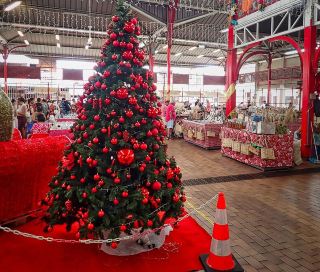 The most local market in Tahiti! Experience the local life in the South Pacific