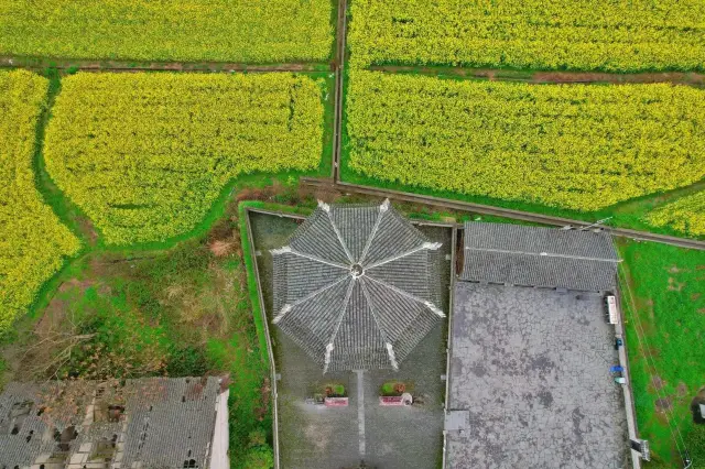 Wow! Tongdao, Hunan has a hidden gem—Baiyi Temple!