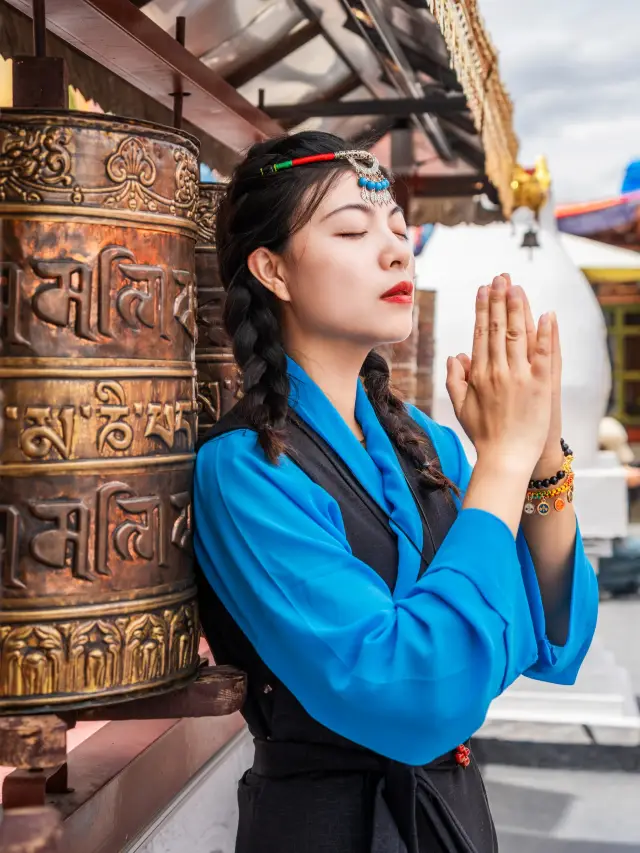 總要去一次西藏吧拉薩藏服體驗真的很好拍