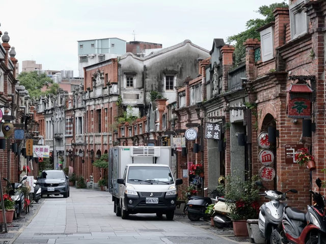 老街拾光：漫步三角湧，細嚐台北的時光味道