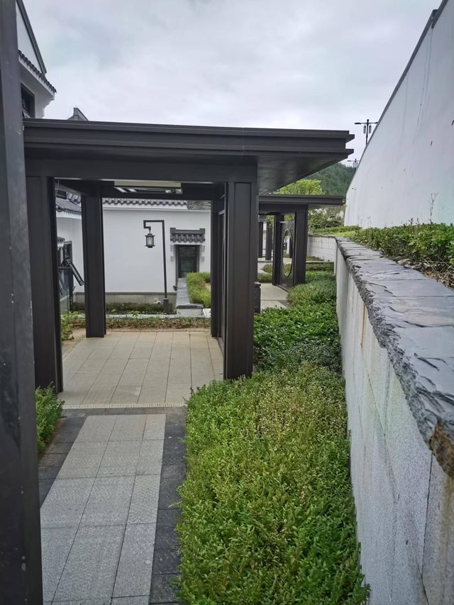 黃岡半山別墅，住進畫裏！