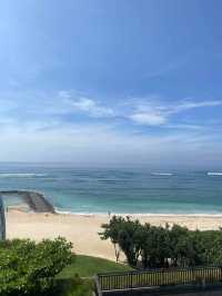 巴厘島麗思卡爾頓一半是懸崖一半是海邊