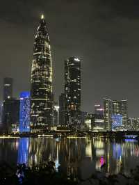 Enjoying night view of Shenzhen 