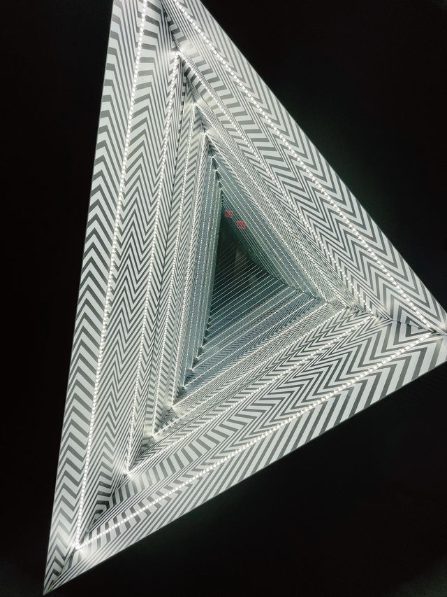 MUSEUM OF ILLUSIONS ATLANTA 