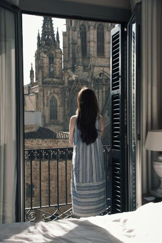 Come to Spain just for these 17 photos. Spain is still too comprehensive. Pic 1 - Hotel Colon Barcelona, Cathedral View Room Pic 2